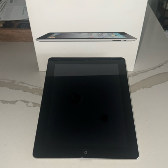 Apple iPad 2 - original box - nice condition! - Picture 1 of 7